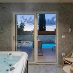 Stunning In With Sauna Holiday home *