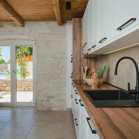 Stunning In With Sauna Ferienhaus