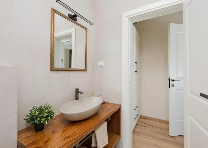 Vakantiehuis In With Sauna